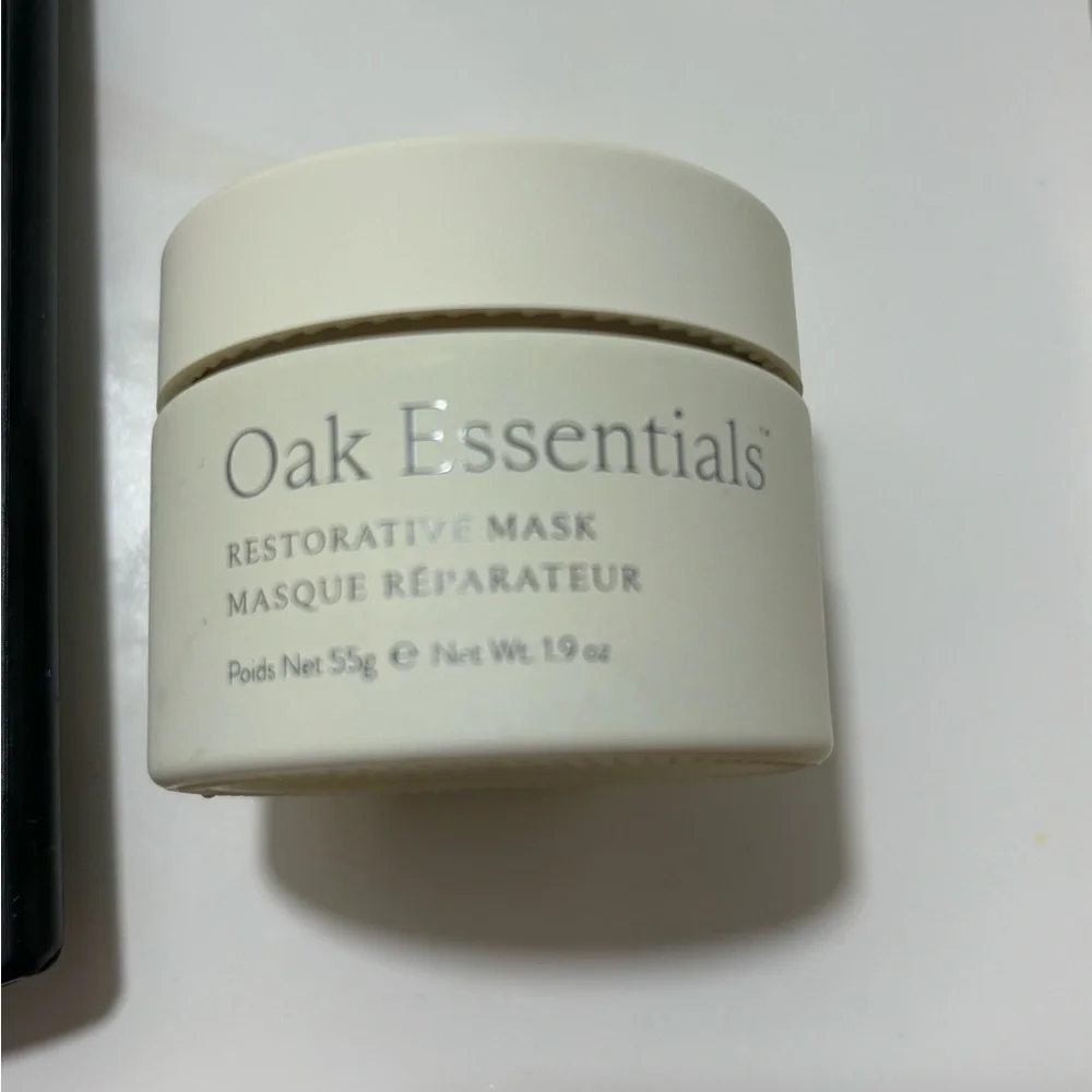 Oak Essentials Restorative Mask - Picture 2 of 5